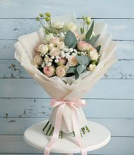 Букет цветов из:  Розы и Лизиантусы #REPLACE_PRED# Подпорожье