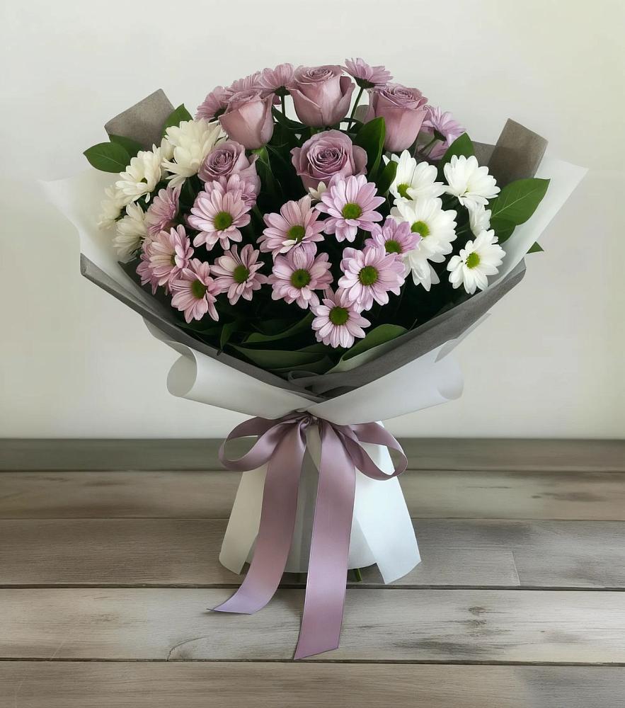 Букет цветов из: Хризантемы и Розы в Подпорожье