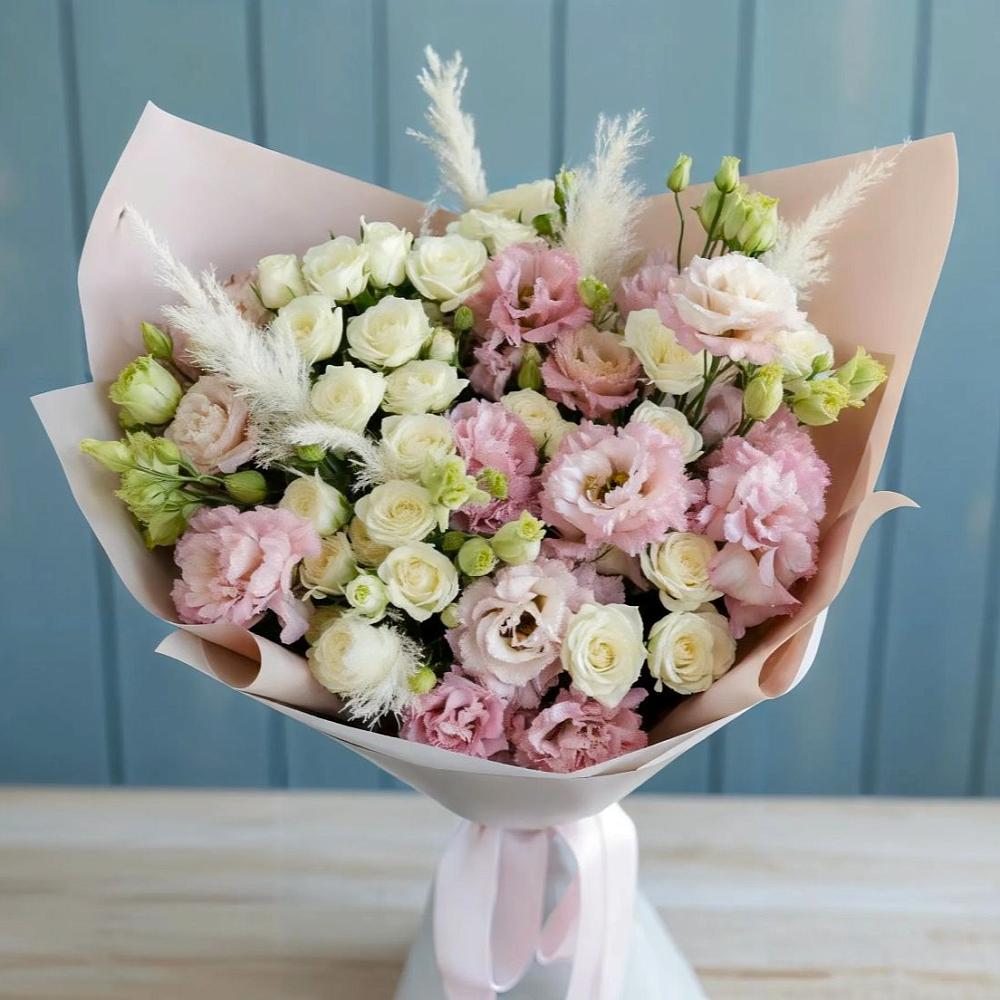 Букет цветов из: Альстромерии и Розы в Подпорожье