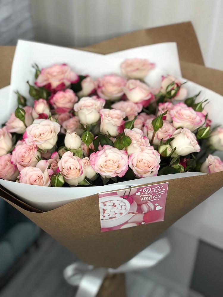 Букет цветов из: Розы в Подпорожье