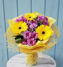 Букет цветов из:  Хризантемы и Герберы в Подпорожье