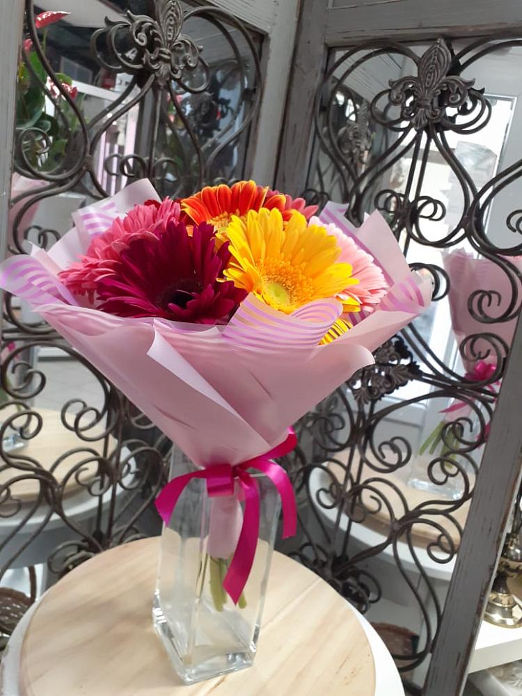 Букет цветов из: Герберы в Подпорожье