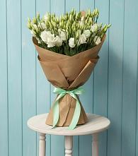 Букет цветов из:  Лизиантусы в Подпорожье