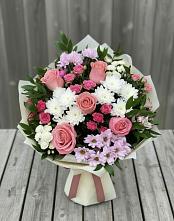 Букет цветов из:  Альстромерии, Гвоздики, Розы и Хризантемы в Подпорожье
