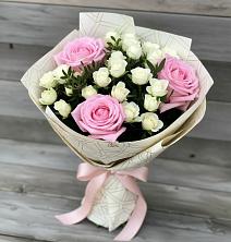 Букет цветов из:  Розы в Подпорожье