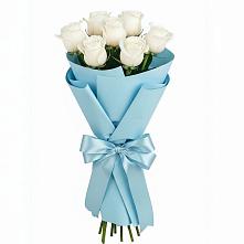 Букет 7 белых роз Проуд в Подпорожье